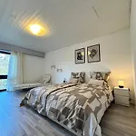 דירה Luxury Wellness Mit Schlossblick - Sauna & Whirlpool *