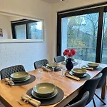 Luxury Wellness Mit Schlossblick - Sauna & Whirlpool לאנשטיין