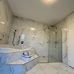 Luxury Wellness Mit Schlossblick - Sauna & Whirlpool דירה לאנשטיין