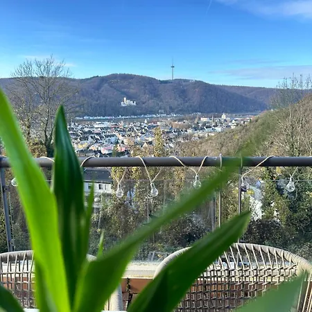 Luxury Wellness Mit Schlossblick - Sauna & Whirlpool * Lahnstein