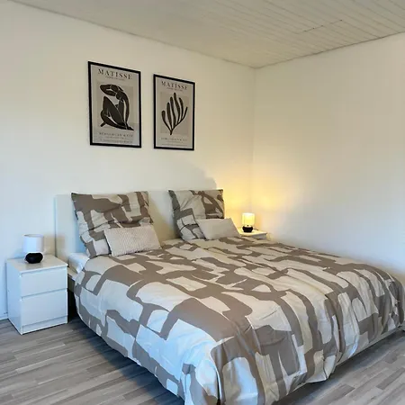 Luxury Wellness Mit Schlossblick - Sauna & Whirlpool *