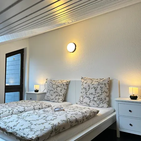 Apartment Luxury Wellness Mit Schlossblick - Sauna & Whirlpool *