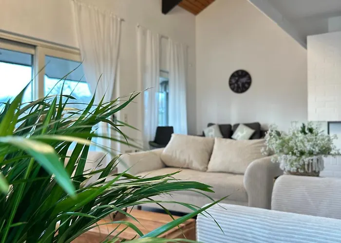 Luxury Wellness Mit Schlossblick - Sauna & Whirlpool * Lahnstein