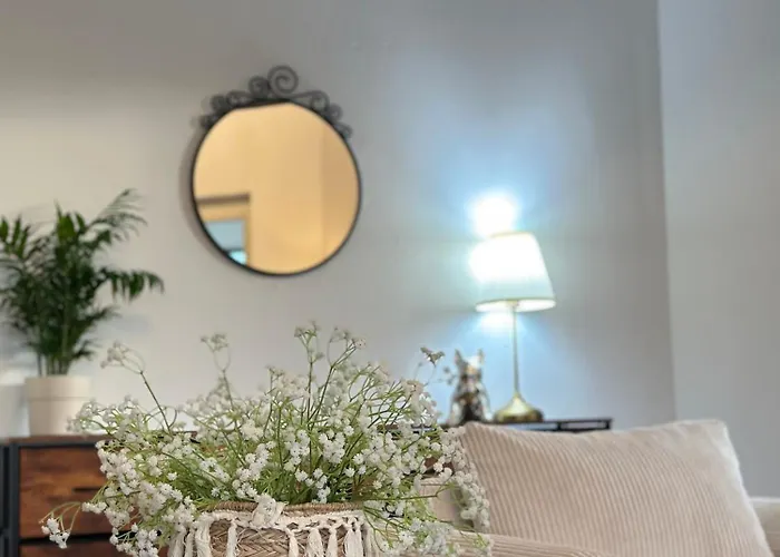 Luxury Wellness Mit Schlossblick - Sauna & Whirlpool Apartamento *