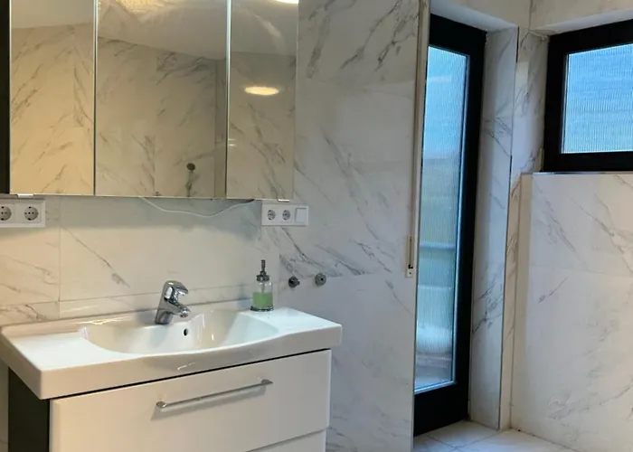 Apartamento Luxury Wellness Mit Schlossblick - Sauna & Whirlpool