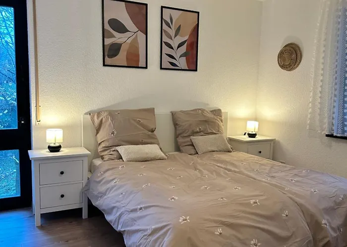 Luxury Wellness Mit Schlossblick - Sauna & Whirlpool Apartamento *