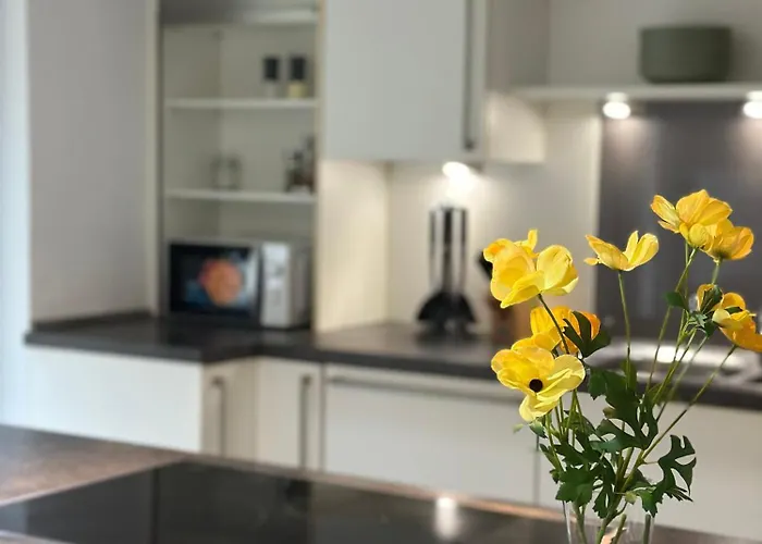 Luxury Wellness Mit Schlossblick - Sauna & Whirlpool Apartamento