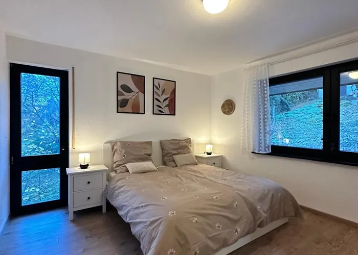 Luxury Wellness Mit Schlossblick - Sauna & Whirlpool