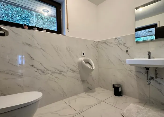 Apartamento Luxury Wellness Mit Schlossblick - Sauna & Whirlpool *